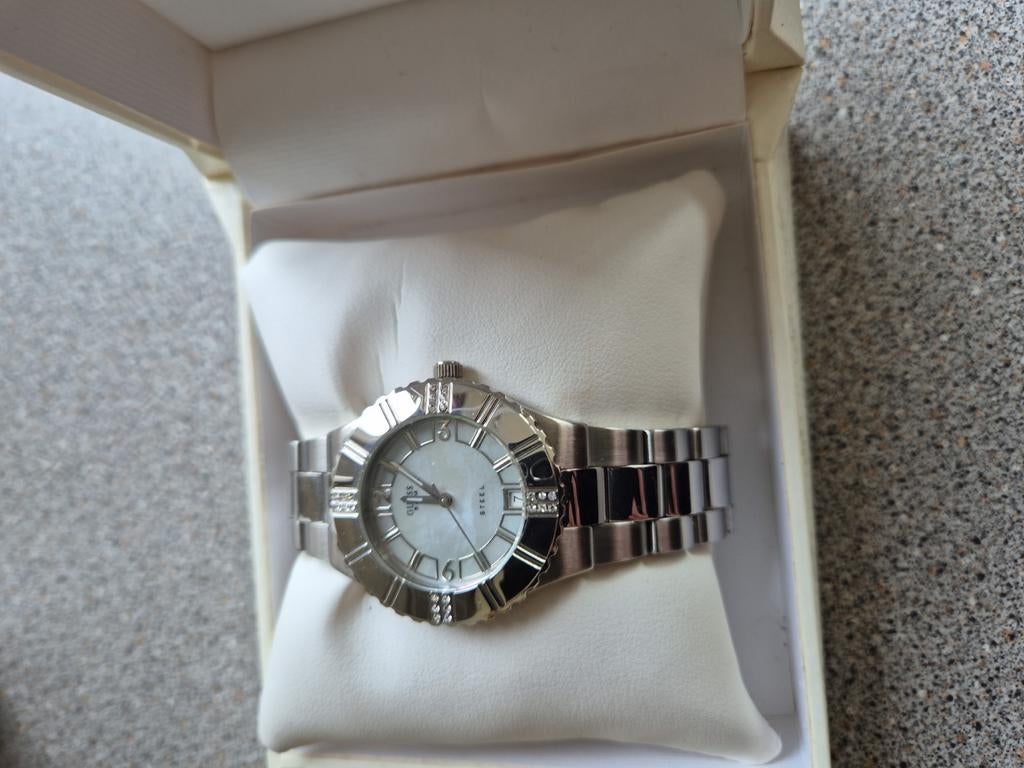 Horloge Guess Zilver Dames Nieuw Te Koop, Bijoux, Sacs & Beauté, Montres | Femmes, Enlèvement ou Envoi, Argent, Guess