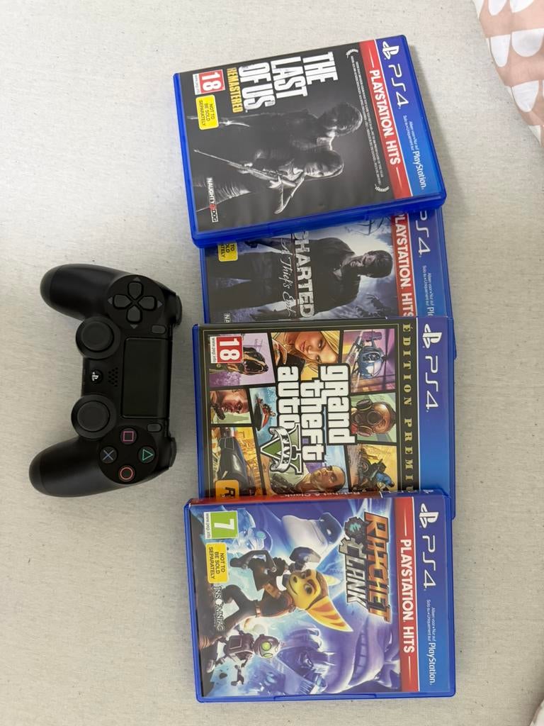 manette de ps4 neuve avec jeux ps4, Consoles de jeu & Jeux vidéo, Consoles de jeu | Sony PlayStation 4, Enlèvement, Comme neuf