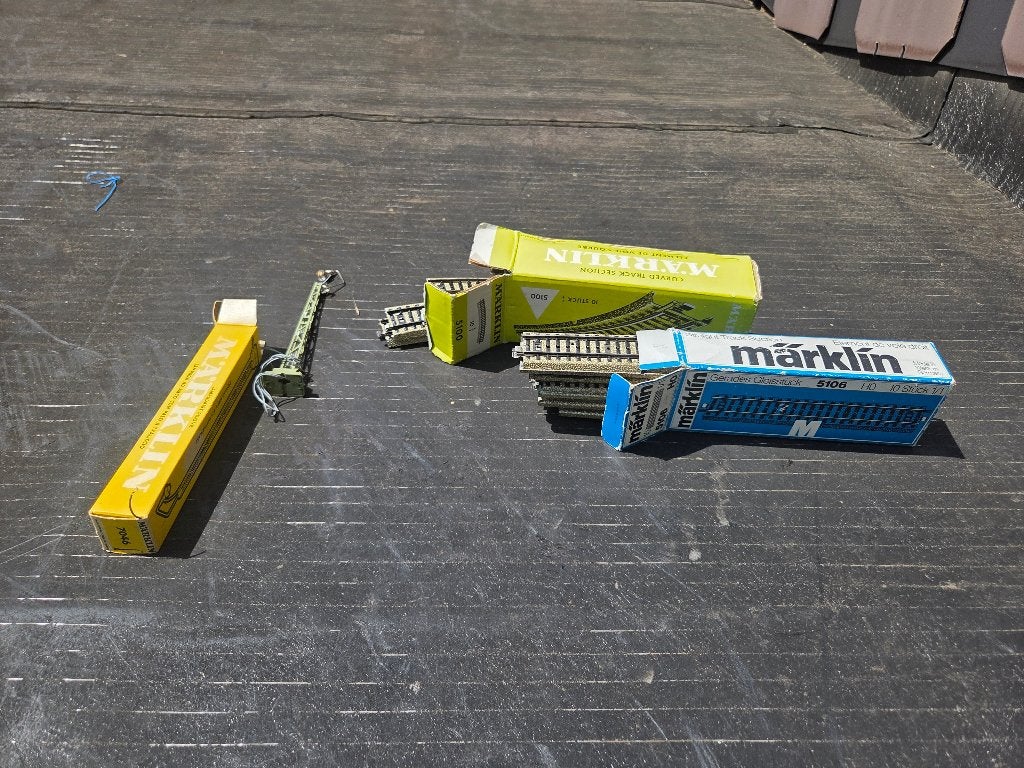 LOT MÄRKLIN AVEC BOITES  , Hobby & Loisirs créatifs, Envoi, Neuf, Courant alternatif, Märklin