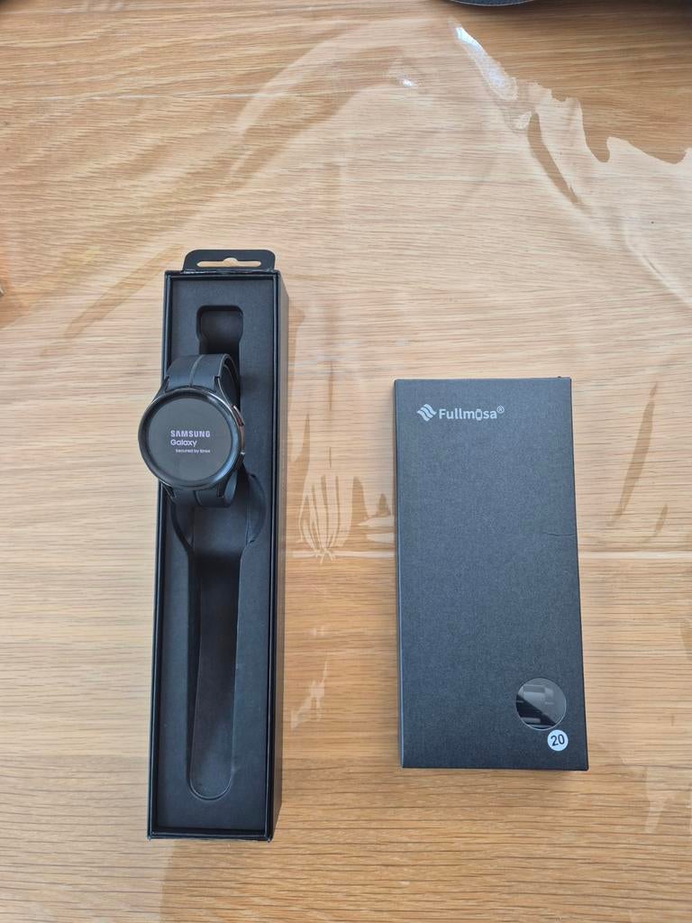 Samsung Galaxy watch 5 Pro titanium, Enlèvement ou Envoi, Comme neuf, Samsung, Android