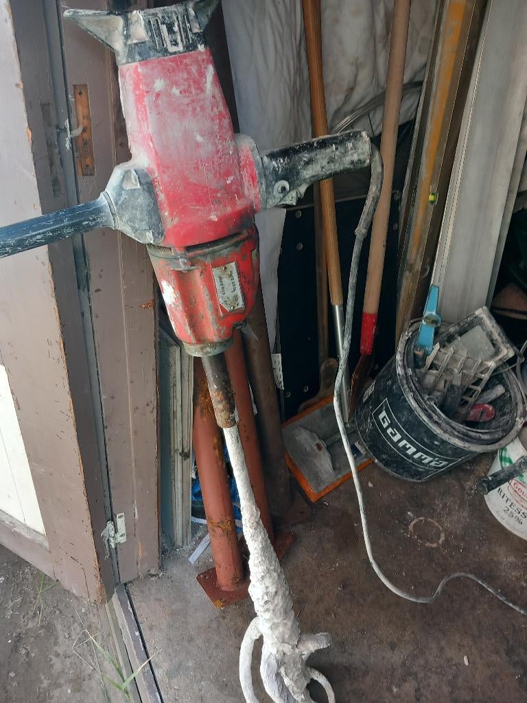 Stukadoor mixer, Enlèvement, Utilisé