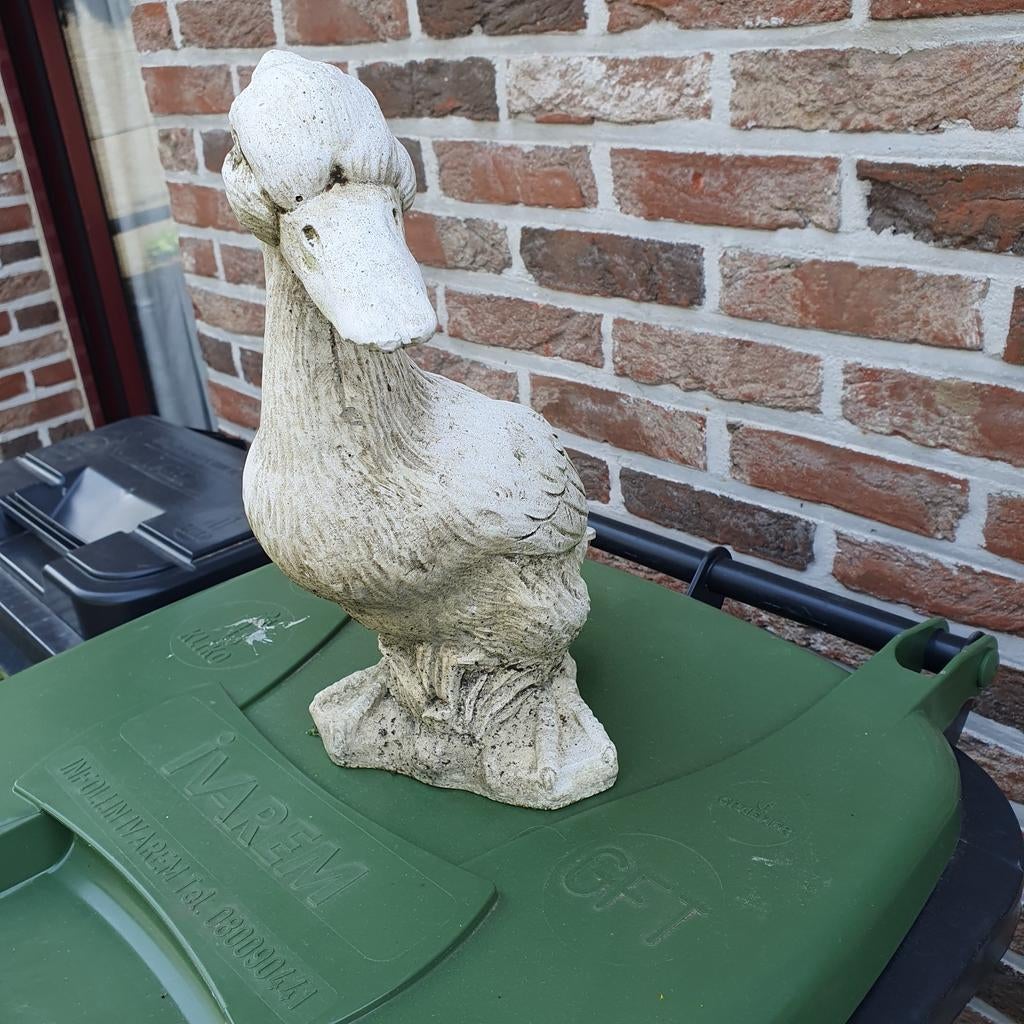 Betonnen  eend   verweerd   h 30cm, Enlèvement