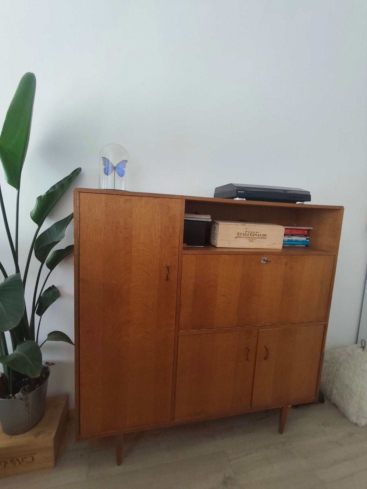 vintage secretaire, Enlèvement