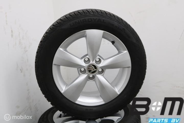 WINTER! ORIGINEEL! 15 inch velgen Skoda Fabia 2! 5JA601025, Auto-onderdelen, Gebruikt, 15 inch, Banden en Velgen, Personenwagen