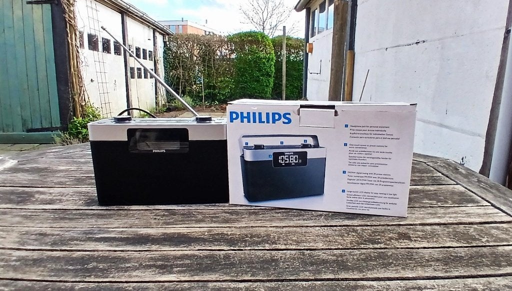 Philips / Draagbare radio / Fm-Mw / Digital tuning, Ophalen of Verzenden, Zo goed als nieuw, Radio