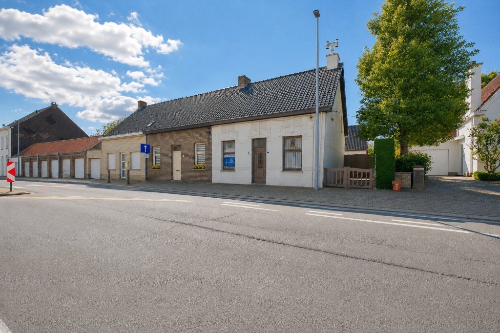 Lichtervelde –HOB met 6 slpks, garage en bijgebouw op 564 m², Immo, Lichtervelde, 151 m², Provincie West-Vlaanderen, 813 kWh/m²/jaar