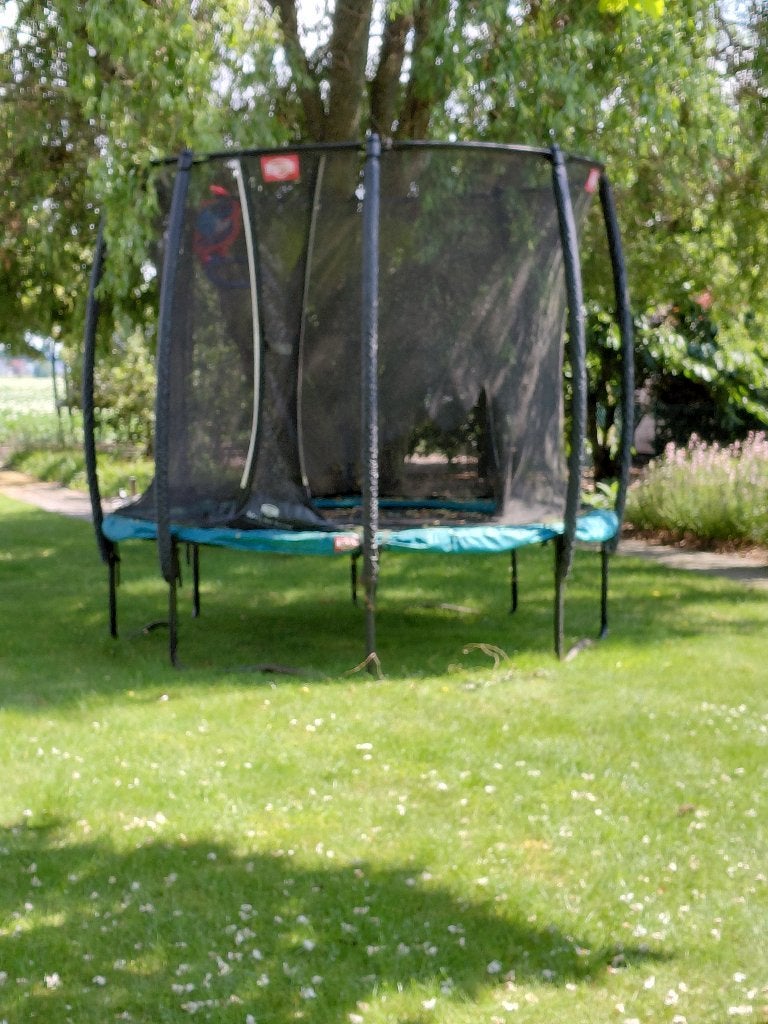 Berg trampoline, Ophalen, Gebruikt