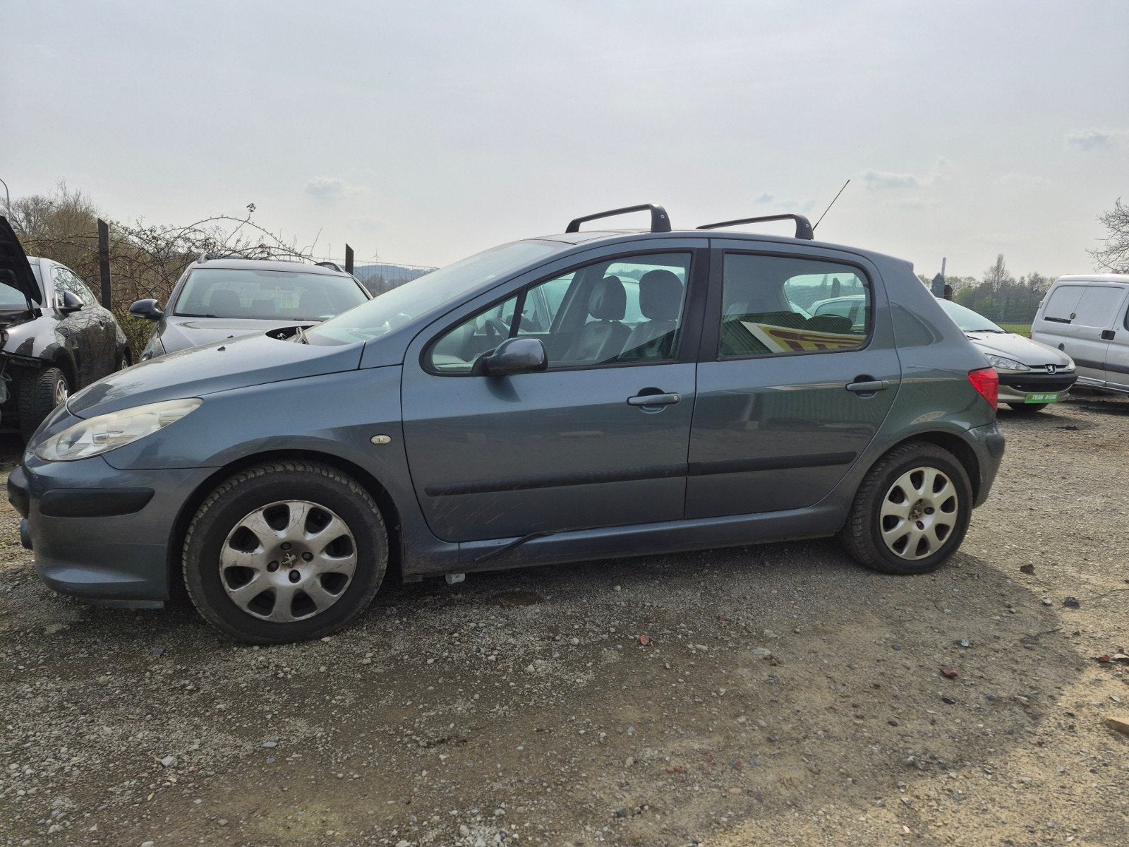 Peugeot 307 1400cc, Autos, Achat, Entreprise, Boîte manuelle, Noir