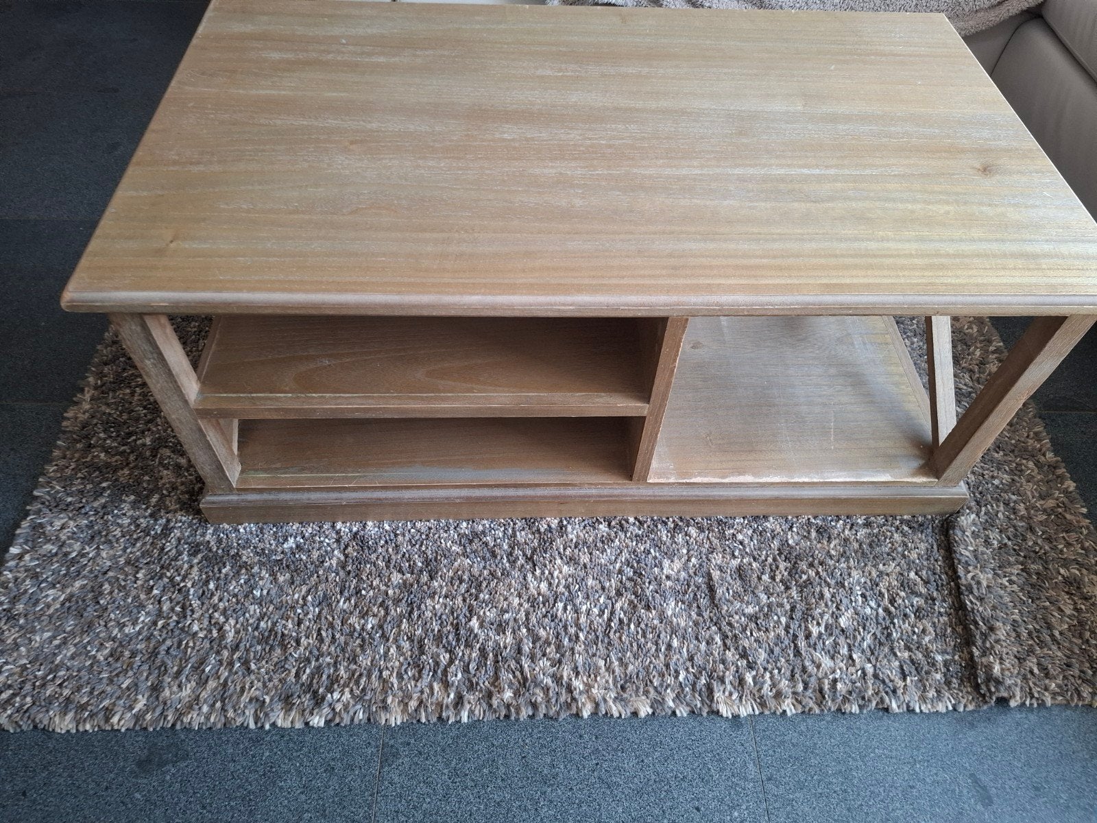Salontafel, Ophalen