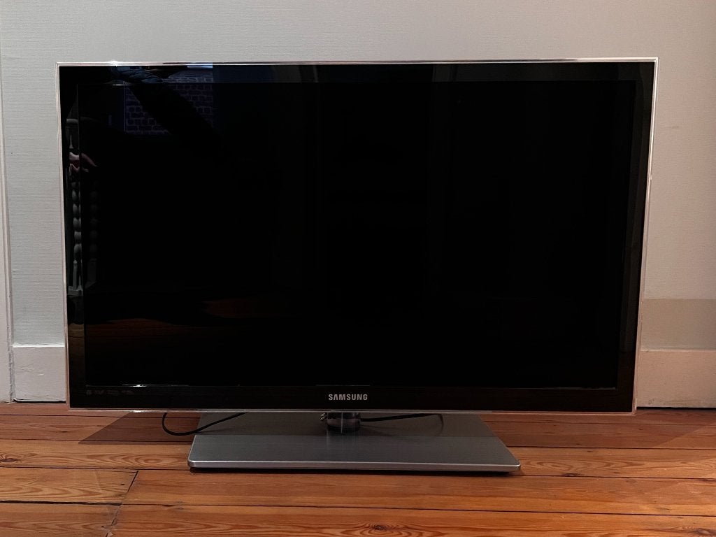 Samsung UE40C6000 Crystal Design 40" - Excellent état, 40 à 60 cm, LCD, Utilisé, Samsung