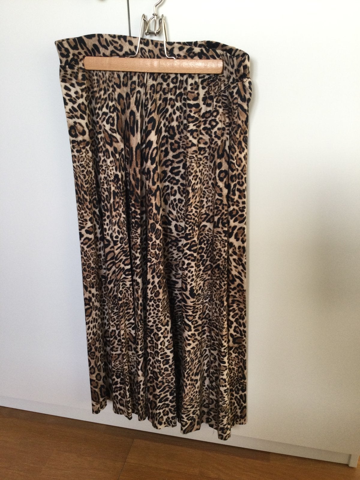 Jupe Senso S/M, Vêtements | Femmes, Jupes, Envoi, Comme neuf