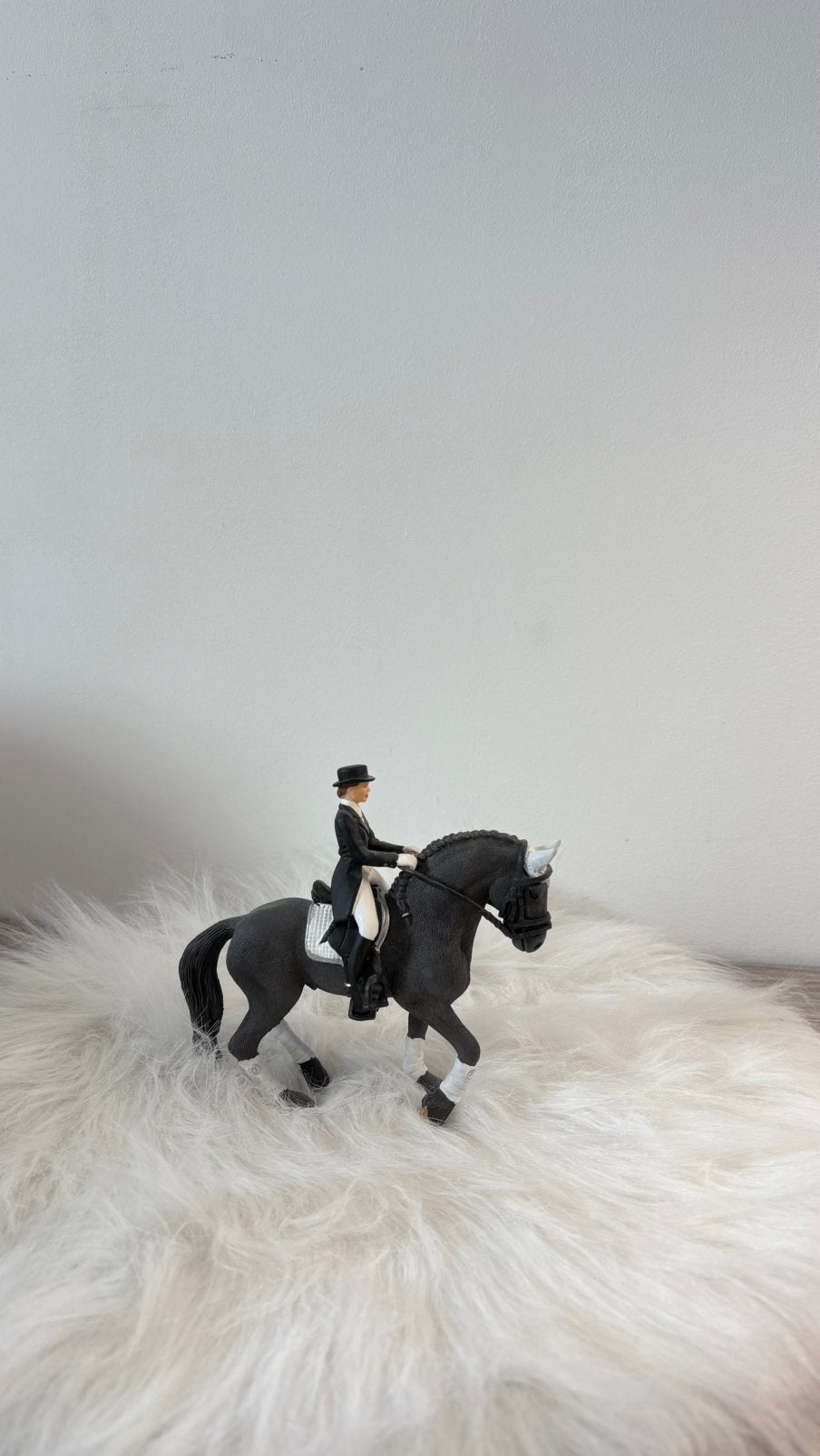 Schleich dressuur paard, Ophalen, Zo goed als nieuw