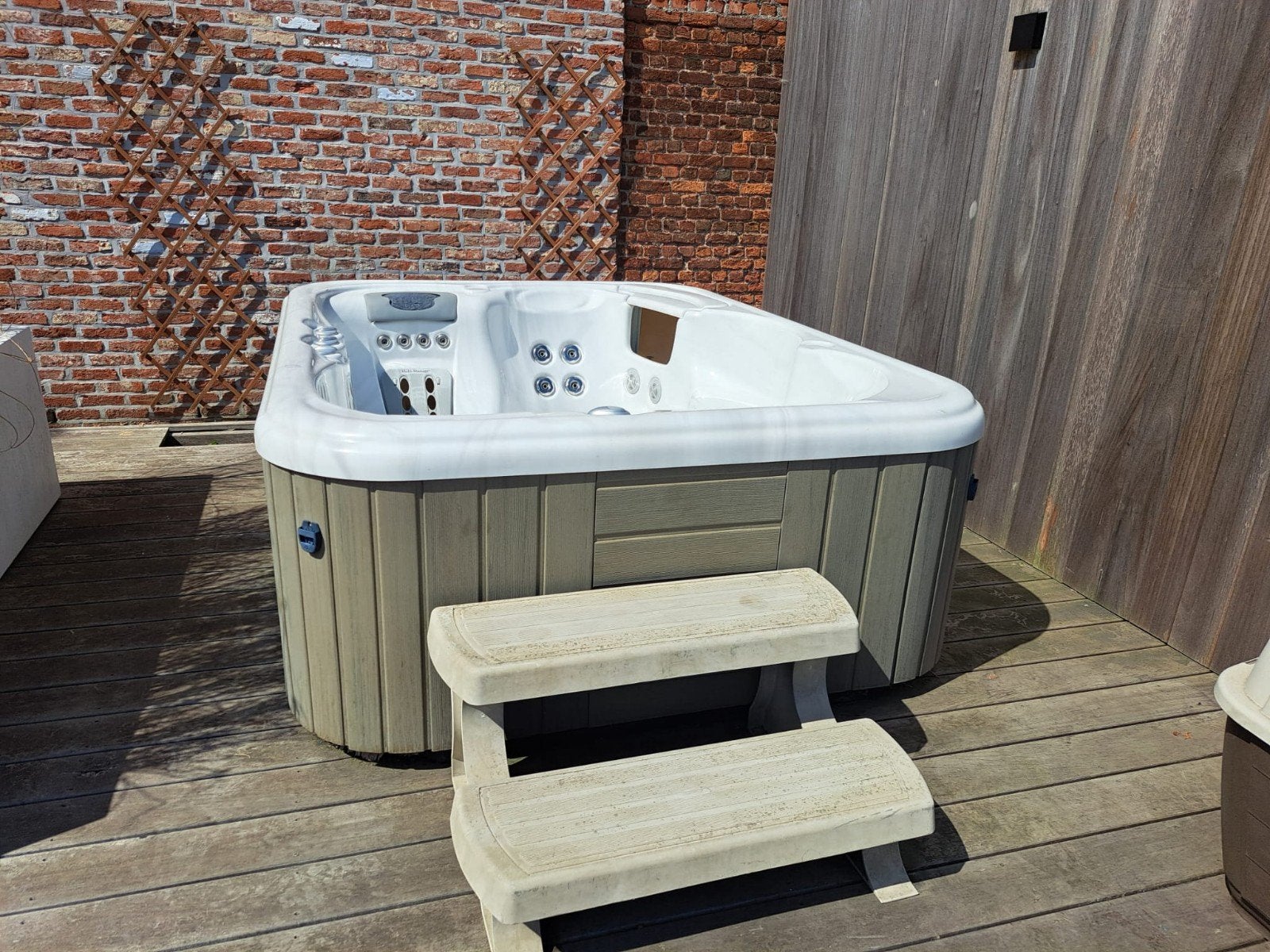 Jacuzzi voor 4 personen, Ophalen, Gebruikt, Filter, Vast