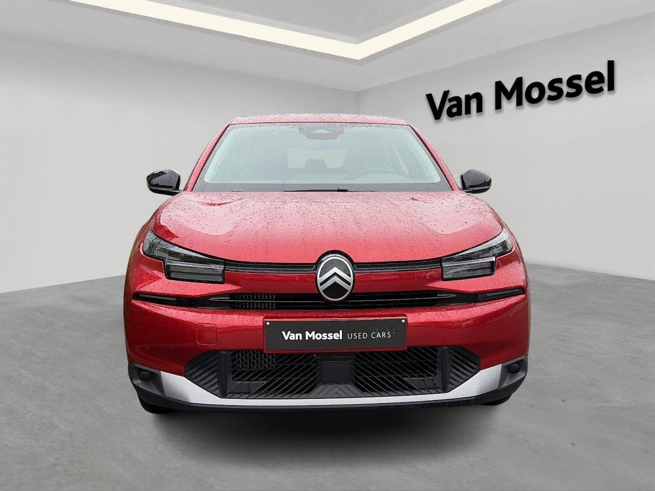 Citroen C4 1.2 PureTech 130 pk Automatic PLUS, Gebruikt, 5 zetels, 5 deurs, 3 cilinders