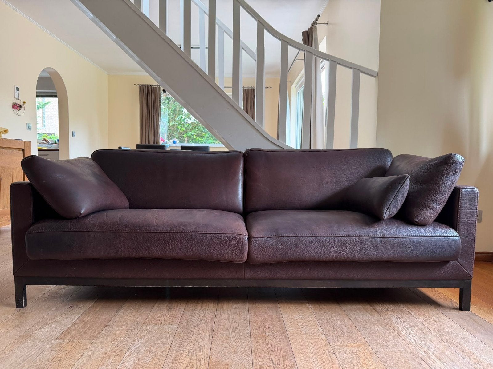 CANAPÉ DUVIVIER CENTQUATRE – CUIR VÉRITABLE – 213 x 93 x 75, Huis en Inrichting, Fauteuils, Ophalen, Leer