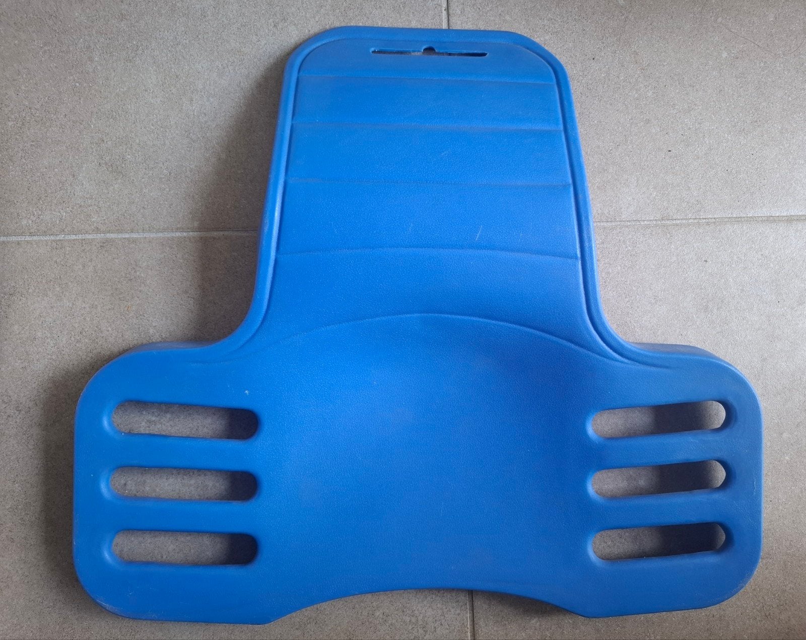 Buikspiertrainer plastieken plankje met ophanghaakgaatje, Sport en Fitness, Fitnessmaterialen, Ophalen