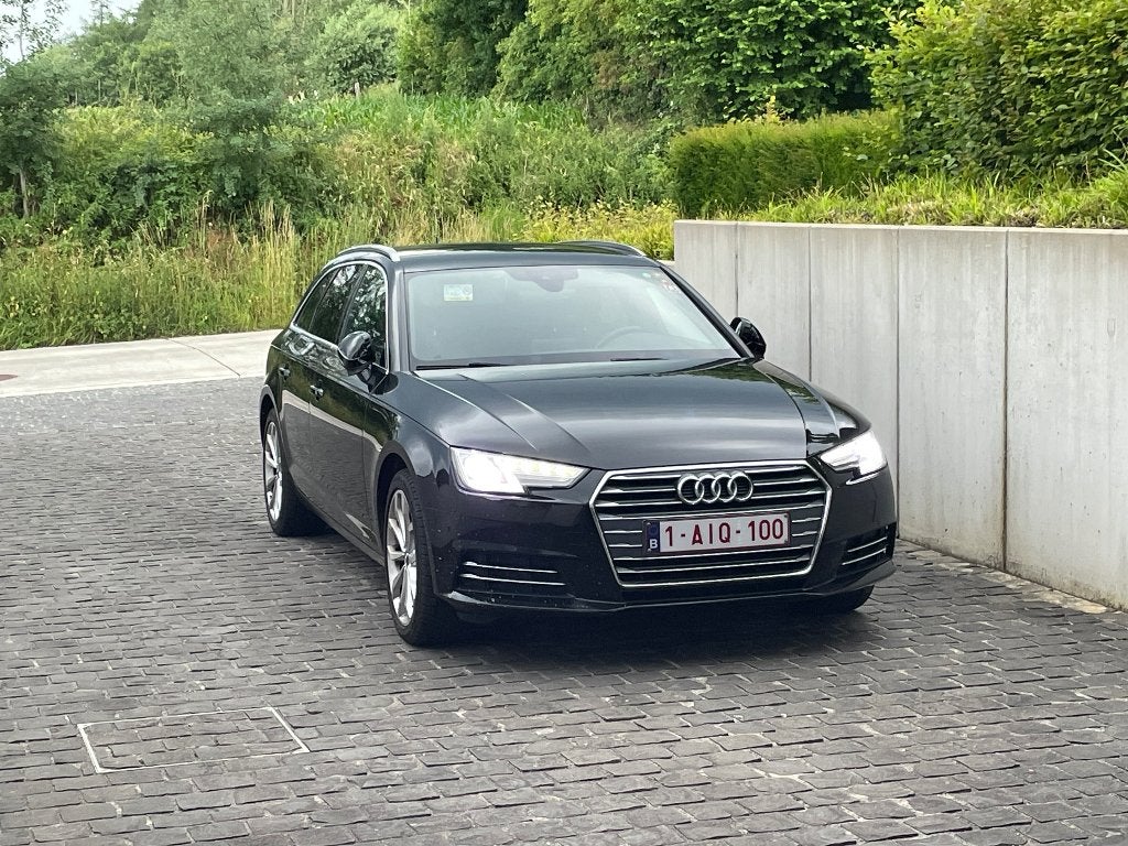 Audi A4 TDI 2.0 break sport, Autos, Cuir, Achat, Boîte manuelle, A4