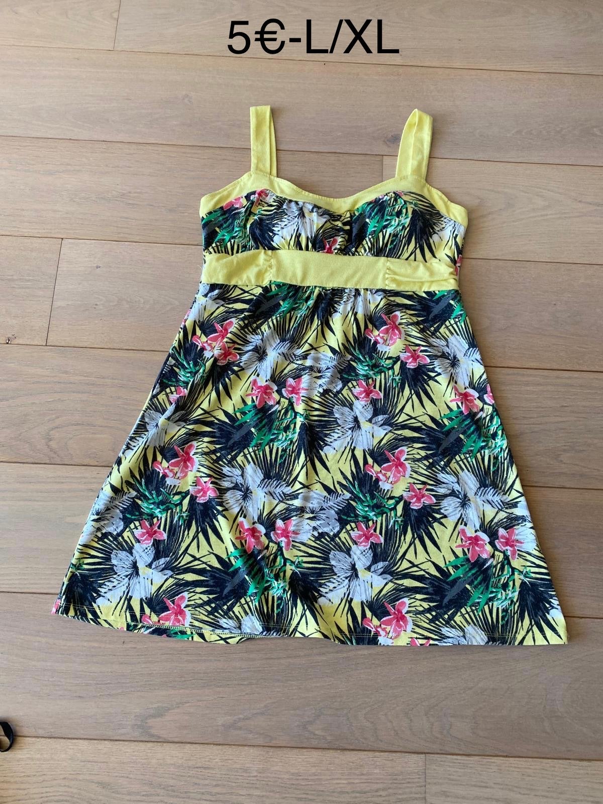 Jolies robes d'été et de soirée, Kleding | Dames, Overige Dameskleding, Ophalen, Zo goed als nieuw
