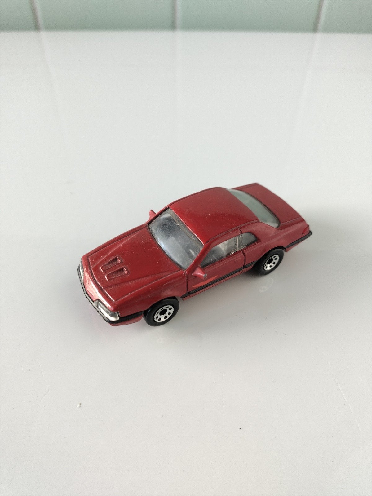 Vintage Matchbox T Bird Coupé AFHALING LEES BESCHRIJVING, Hobby & Loisirs créatifs, Voitures miniatures | 1:50, Enlèvement, Utilisé
