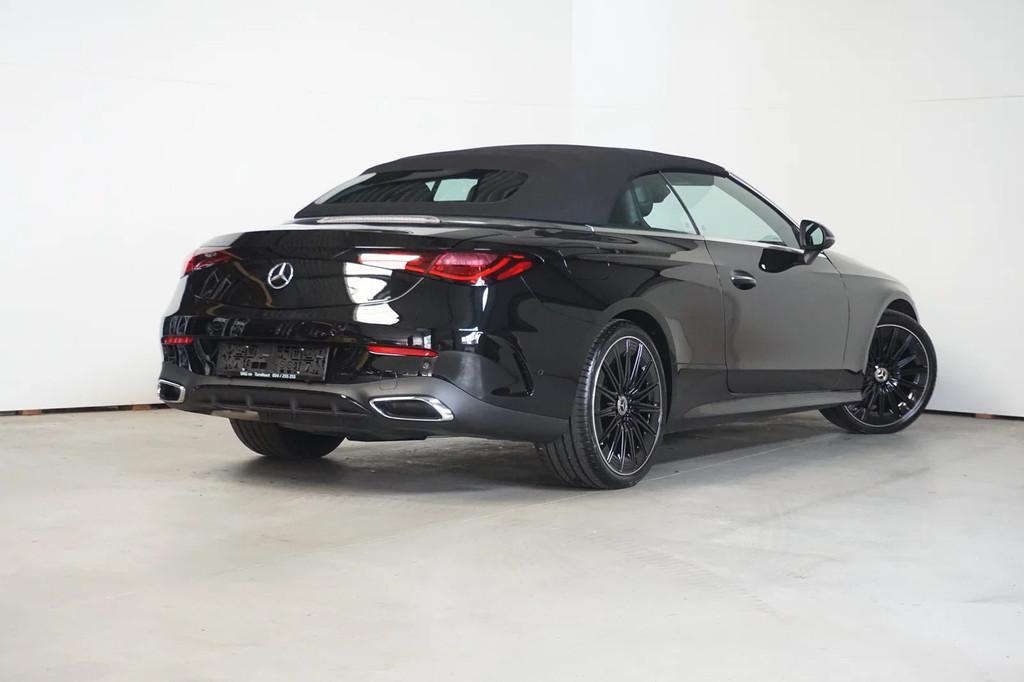 Mercedes-Benz CLE Cabriolet CLE 200 Cabrio - AMG - NIGHT PAK, Auto's, 4 zetels, Gebruikt, Cabriolet, Bedrijf