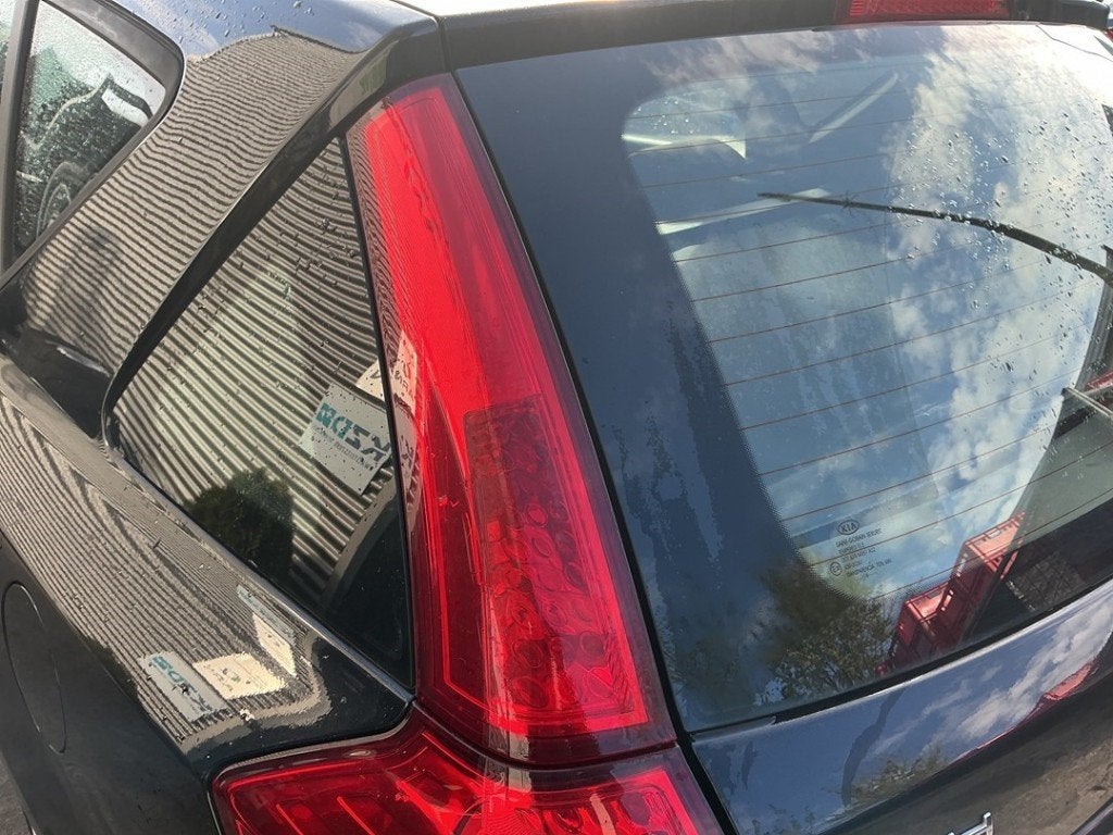 ACHTERLICHT LINKS Cee'd Sporty Wagon (EDF) (|924031H350|), Info@kia.de, Theodor-Heuss-Allee 11
60486  Frankfurt am Main, DE, Kia Deutschland GmbH