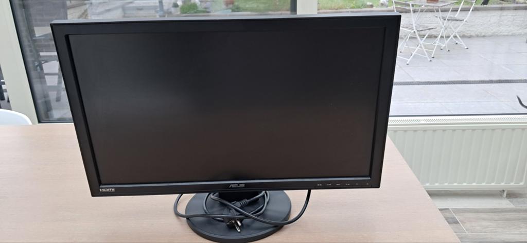 Écran PC ASUS 24 pouces en bon état, Enlèvement