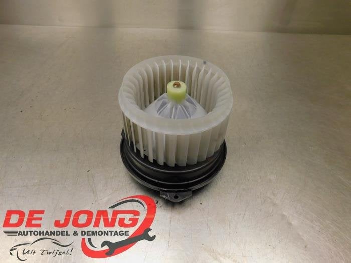 Moteur de ventilation chauffage d'un Mitsubishi Space Star, -, 3 mois de garantie, Utilisé, Mitsubishi