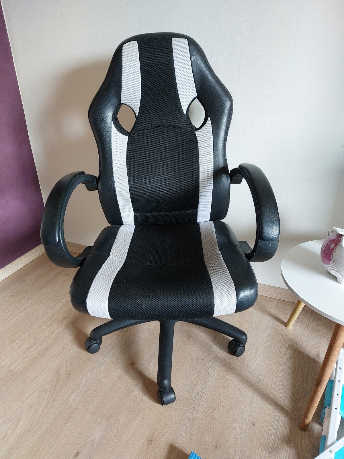 Games stoel, Huis en Inrichting, Bureaustoelen, Ophalen, Bureaustoel