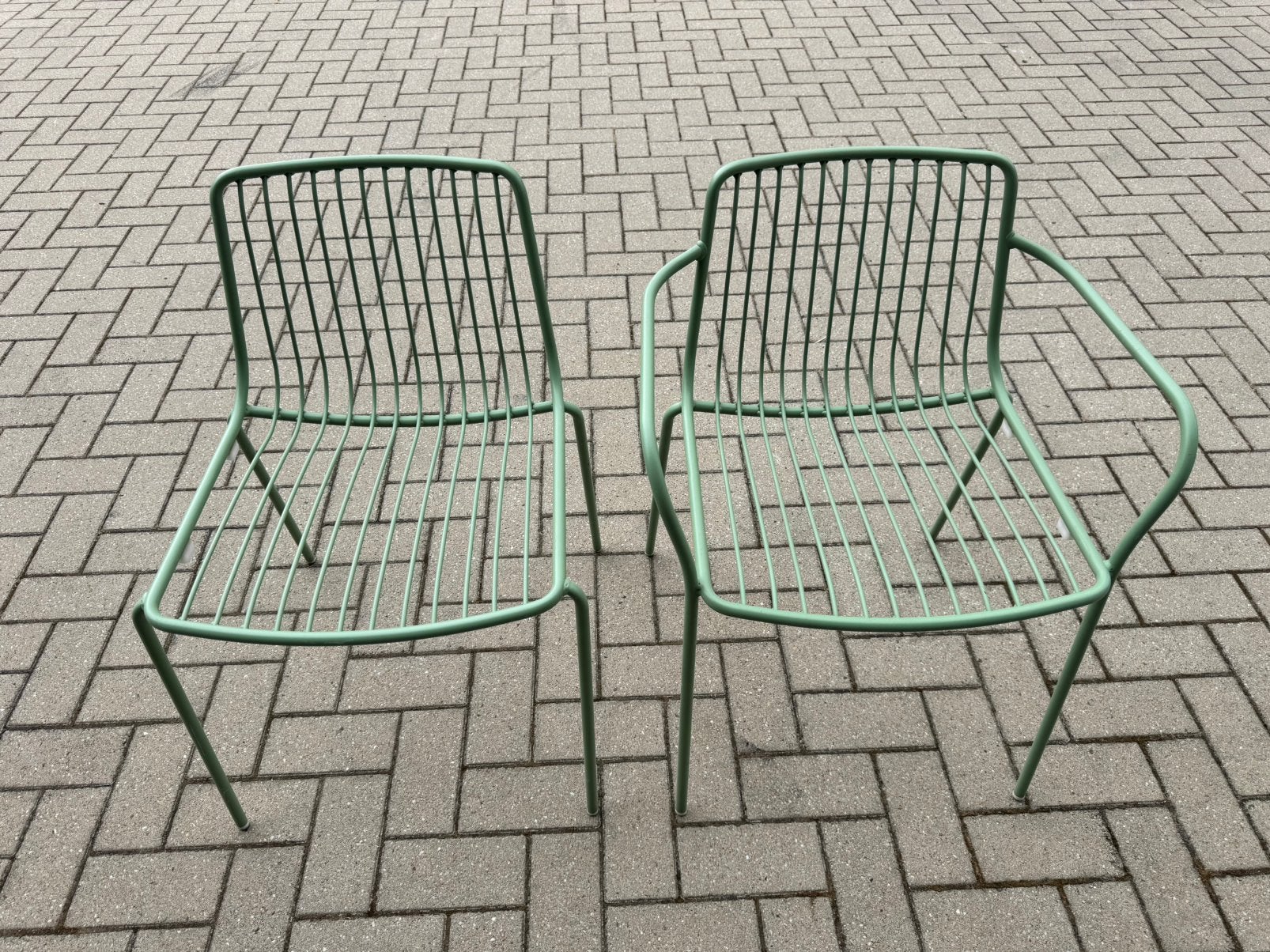 Horecameubilair binnen/buiten (prijs p/stuk), Ophalen