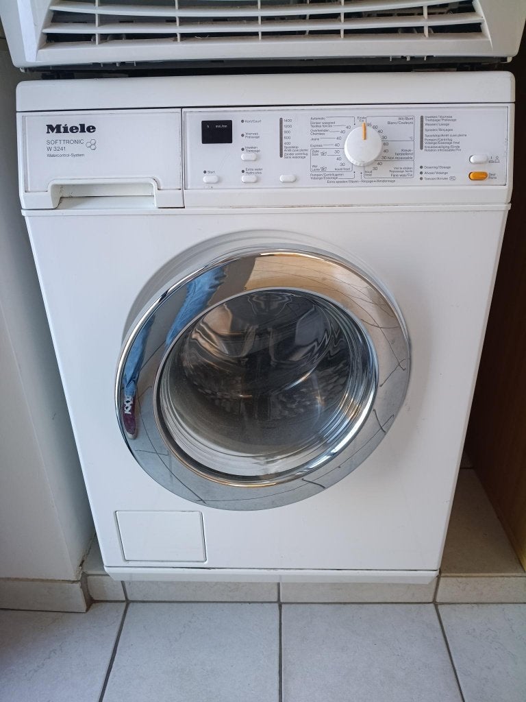 Miele Softtronic W3241, Electroménager, Lave-linge, Enlèvement, Utilisé