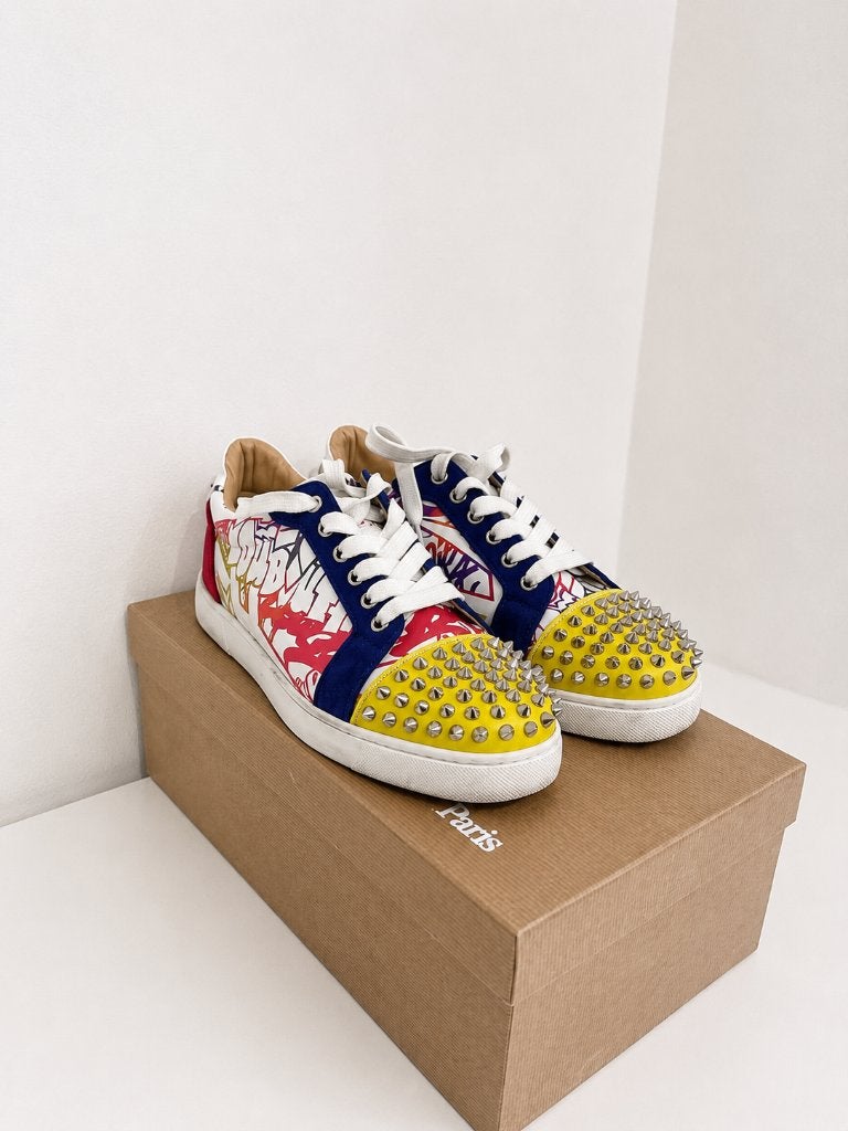 Christian Louboutin Louis Junior Spikes Authentiques, Kleding | Dames, Schoenen, Overige kleuren, Ophalen of Verzenden, Zo goed als nieuw