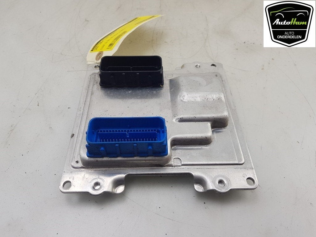 CALCULATEUR MOTEUR ECU Karl (|401287396|12689585|12686280|), Robert Bosch AG, Opel, Utilisé, Robert-Bosch-Allee 1
74232  Abstatt, DE