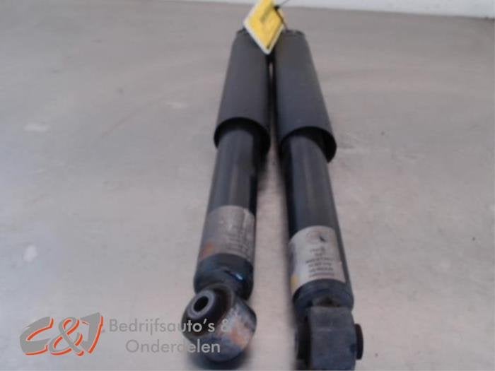 Kit amortisseur d'un Fiat Doblo, -, 3 mois de garantie, Utilisé, Fiat