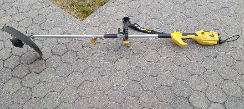 powerplus 2in1 bosmaaier trimmer electrisch, Tuin en Terras, Bosmaaiers, Ophalen, Zo goed als nieuw, Elektrisch, Powerplus