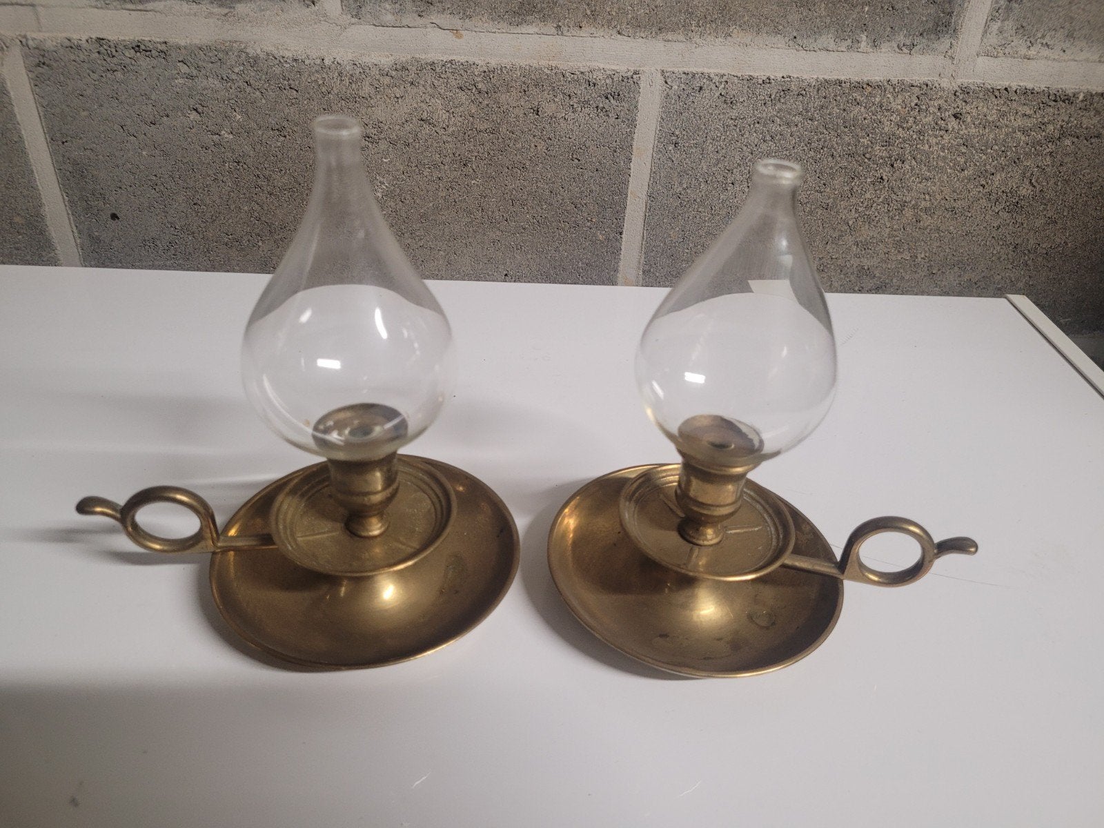 Lot de 2 lampes à huile. Bon état.  Laiton, Enlèvement