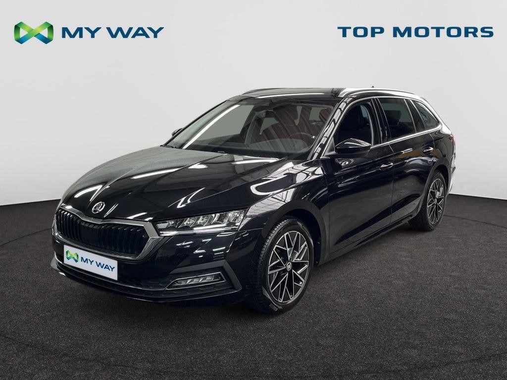 Skoda Octavia Combi AUTOMAAT*150PK*CARPLAY*GPS*CAMERA*SENSOR, Automaat, Zwart, Break, Navigatiesysteem