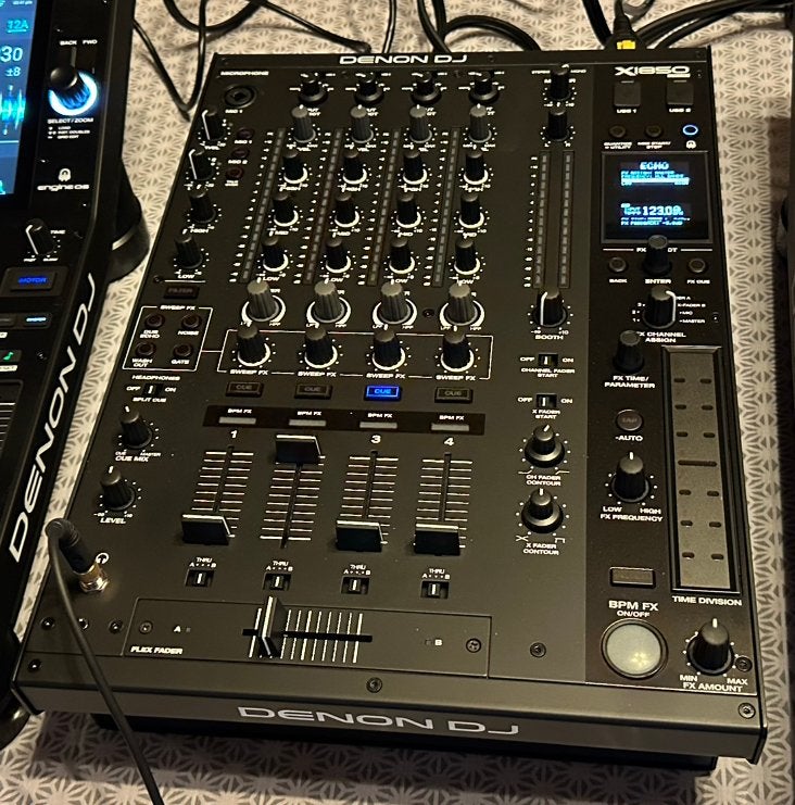 Vends table mixage Denon DJ X1850, Musique & Instruments, Enlèvement, Comme neuf, Denon
