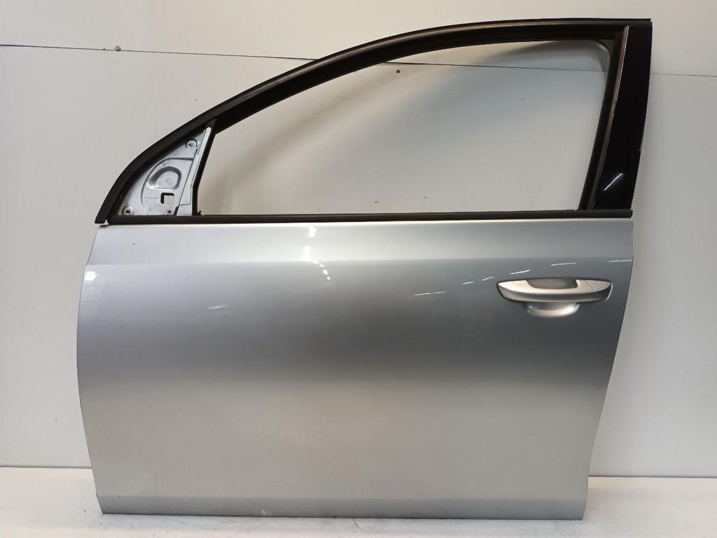 Portier links voor Volkswagen Golf, Auto-onderdelen, Onderdelen@venauto.nl, Van der Ven Autorecycling B.V., Gebruikt, Ettenseweg 76, 4706 PB Roosendaal, The Netherlands
