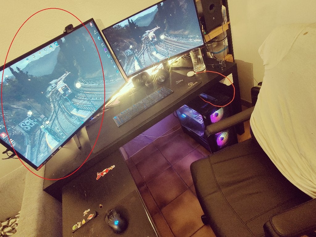 Ecran gaming 4K, Computers en Software, Monitoren, Zo goed als nieuw, 101 t/m 150 Hz, DisplayPort, HDMI, USB-C, Gaming, Ingebouwde speakers