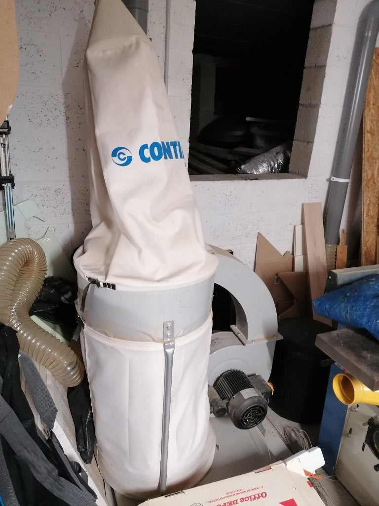 Aspirateur copeaux Contimac, Ophalen