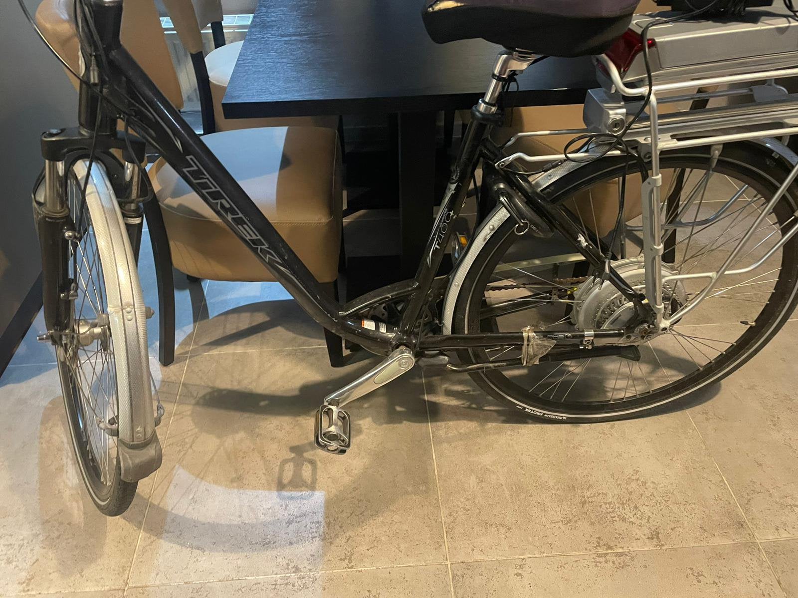 Elektrische fiets TREK batterij stuk, Ophalen, Zo goed als nieuw