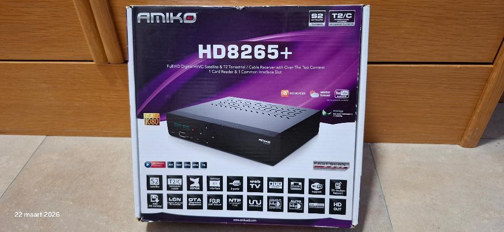 Amiko HD8265+ Full HD satelliet, kabel ontvanger, Ophalen of Verzenden, Zo goed als nieuw