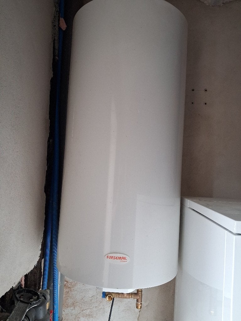 Chauffe-eau - boiler électrique 200l Fimsemail, Bricolage & Construction, 100 litres ou plus, Enlèvement, Utilisé, Boiler