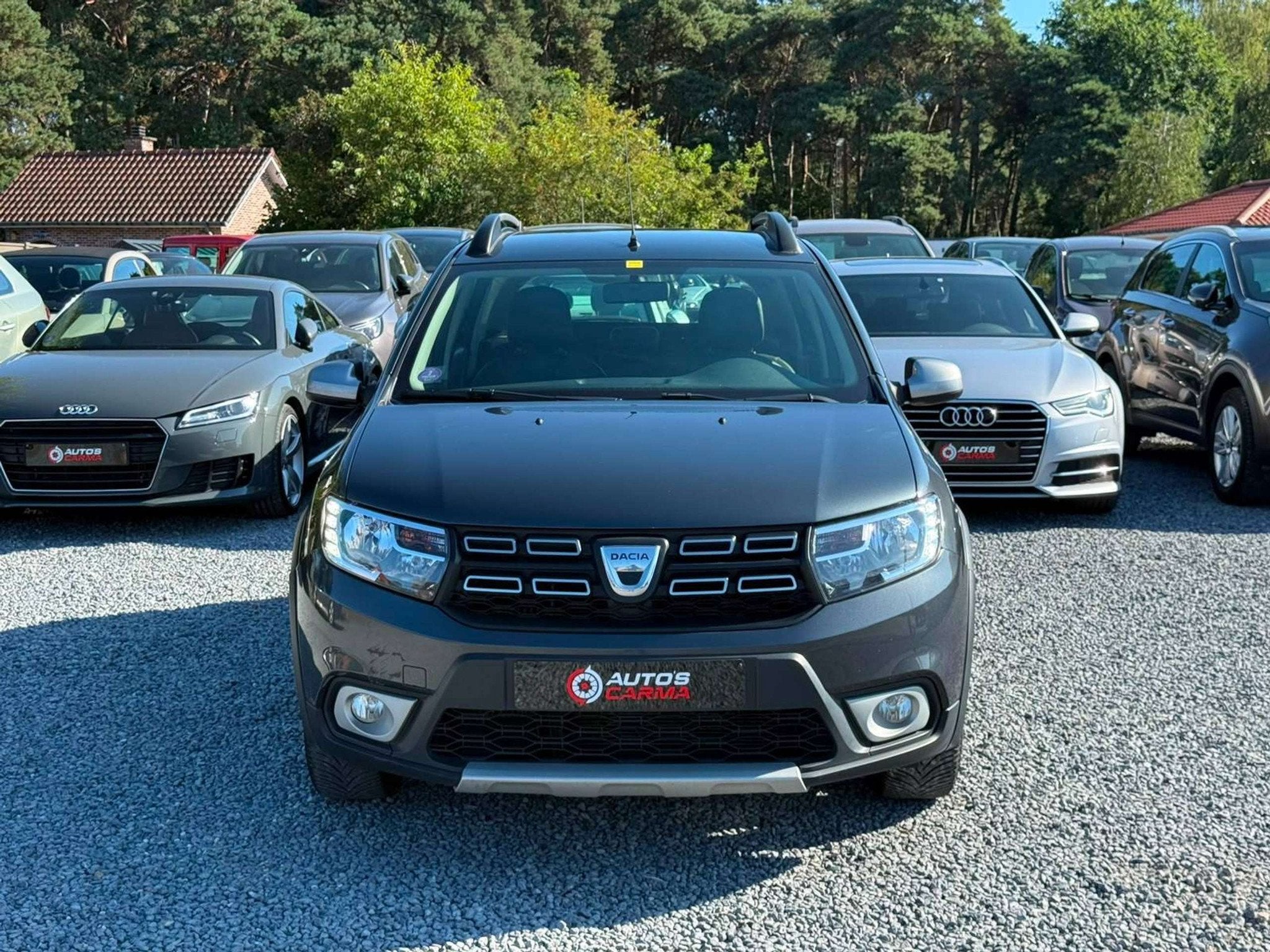 Dacia Sandero Stepway Airco Navigatie ParkeerSensoren Led *, Automaat, 898 cc, Gebruikt, https://public.car-pass.be/vhr/b2be6a38-e426-446b-bb58-7f331bfb6da2