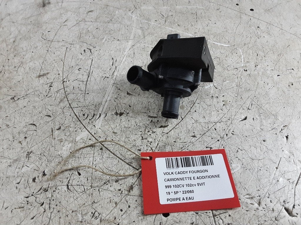 WATERPOMP Volkswagen Caddy IV (01-2015/09-2020) (5Q0965567), Gebruikt, Volkswagen, Mevr. I. Hauben, Rue de l'Espoir 34 34
4030  GRIVEGNÉE, BE