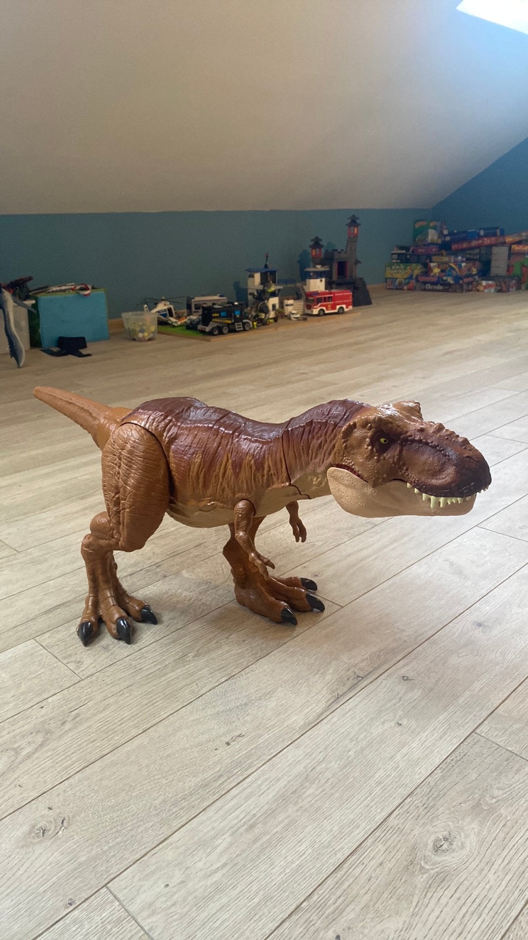 T-rex jurassic world, Enlèvement, Comme neuf
