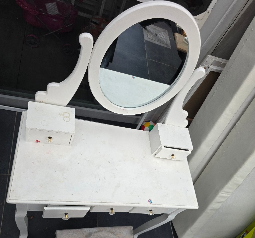 Kaptafel make up, Ophalen, Gebruikt