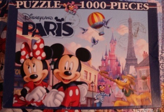 Puzzle 1000 pièces - Disneyland Paris - Mongolfiière, Hobby en Vrije tijd, Ophalen, Legpuzzel