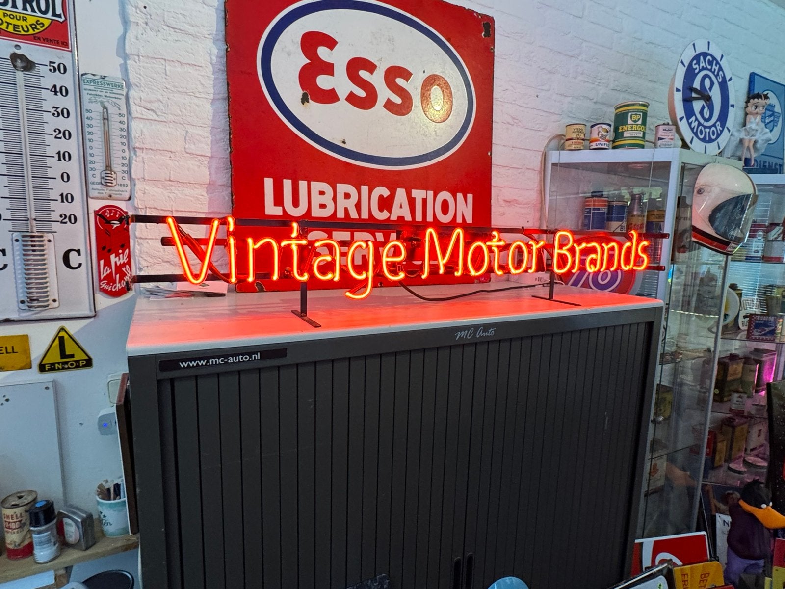 Vintage Motor Brands reclame NeoN, Verzamelen, Ophalen, Gebruikt, Lichtbak of (neon) lamp