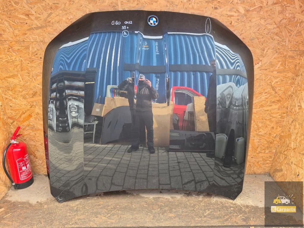 BMW 5 G60 G61 2023- motorkap, Auto-onderdelen, Petuelring 130
80788  Munich, DE, Gebruikt, Info@bmw.de, BMW